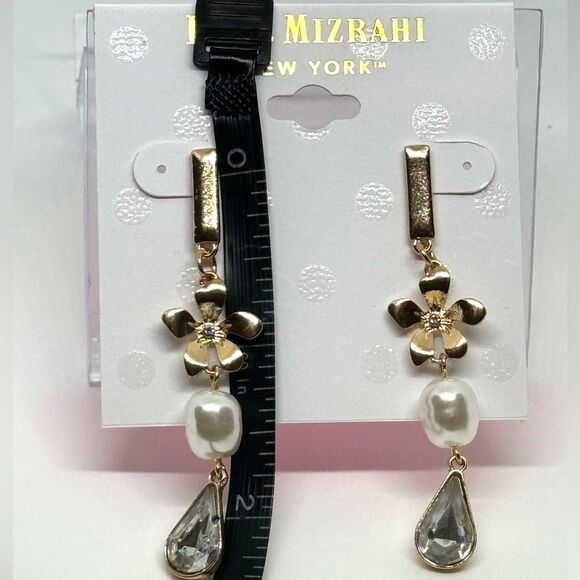 ISAAC MIZRAHI Gold Tone Flower Crystal Dangling Post Earrings - Picture 5 of 5